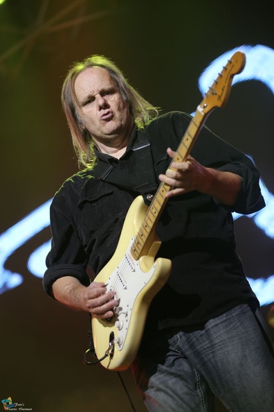 Walter Trout & Band 01.jpg