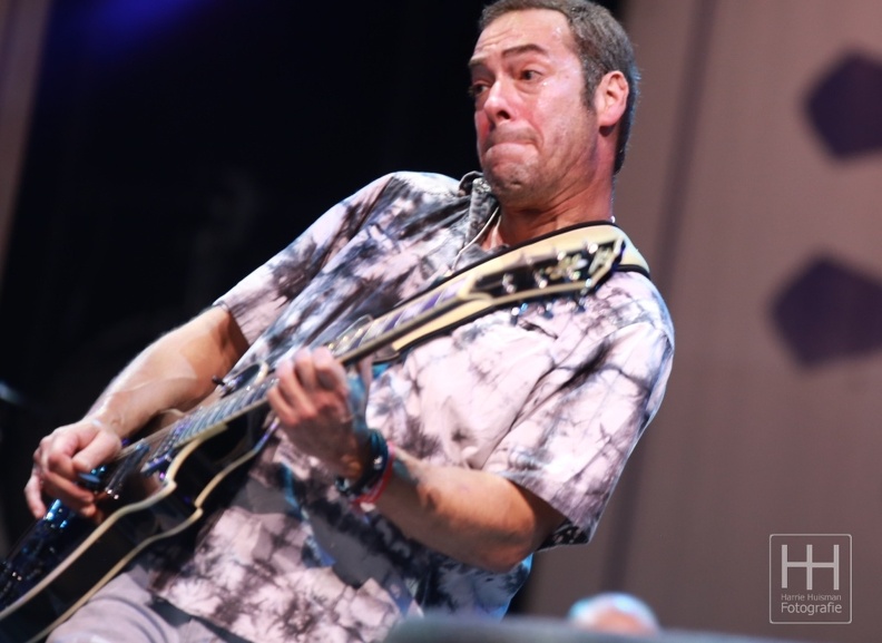 Blood Brothers Feat Mike Zito & Albert Castiglia &  Band 07.jpg
