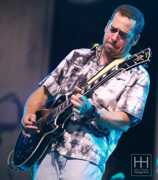 Blood Brothers Feat Mike Zito & Albert Castiglia &  Band 20.jpg
