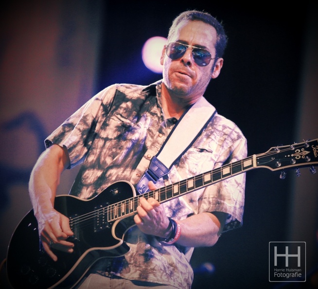 Blood Brothers Feat Mike Zito & Albert Castiglia &  Band 21.jpg